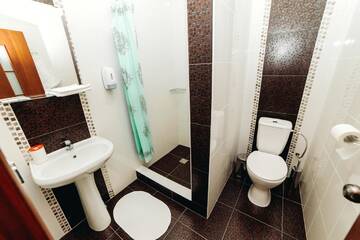 Фото номера Одноместный номер с собственной ванной комнатой Отель Complex Svetlana г. Posenichi 4